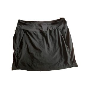 Athleta SoHo Skort in Black